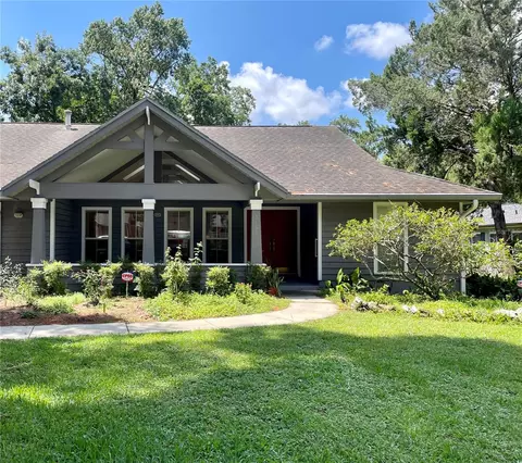 2135 NW 3rd Pl, Gainesville, FL 32603