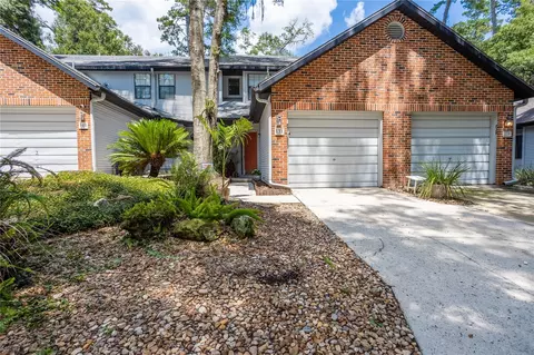 831 NW 42nd Ter, Gainesville, FL 32605
