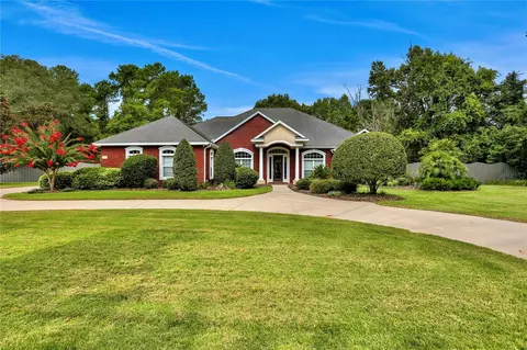 6216 NW 81st Dr, Gainesville, FL 32653