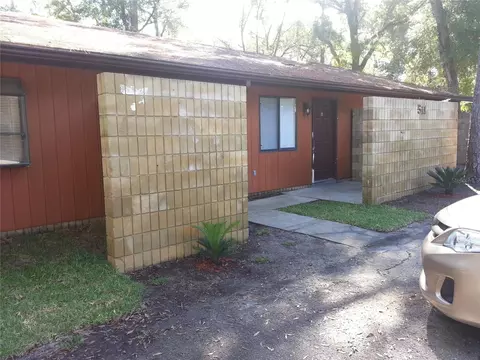 511 SW 69th St, Gainesville, FL 32607