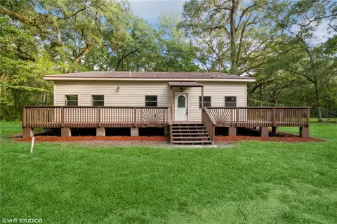 414 NE 250th Ave, Old Town, FL 32680