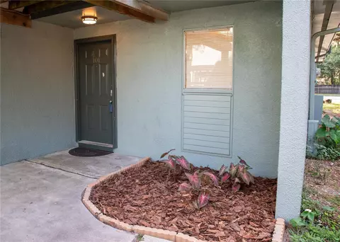 709 SW 75th St #101, Gainesville, FL 32607