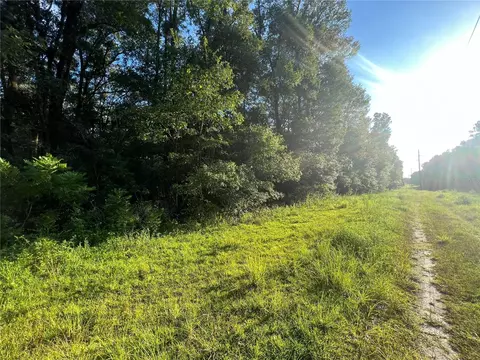 2022 SW 122nd St, Gainesville, FL 32607