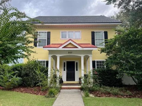 207 SW 129th Ter, Newberry, FL 32669