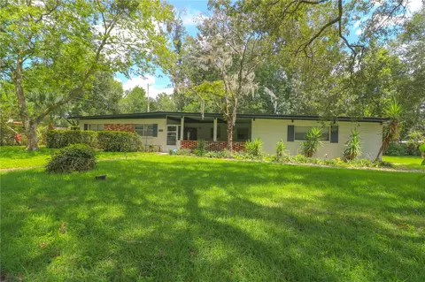 2033 NE 12th St, Gainesville, FL 32609