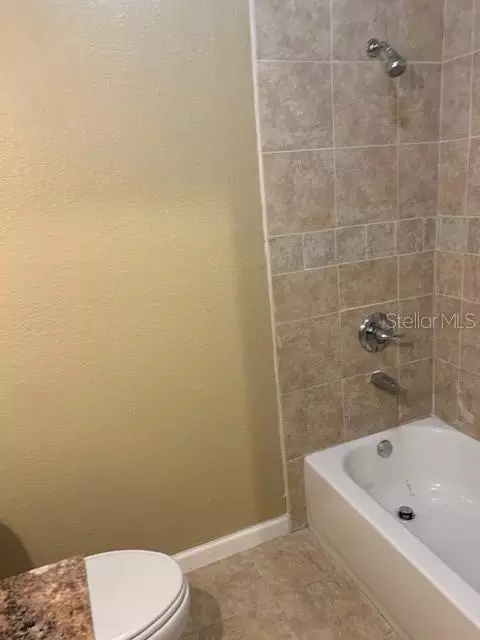 610 SW 3rd St, Gainesville, FL 32601