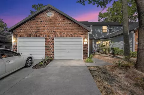 904 NW 42nd Ter, Gainesville, FL 32605