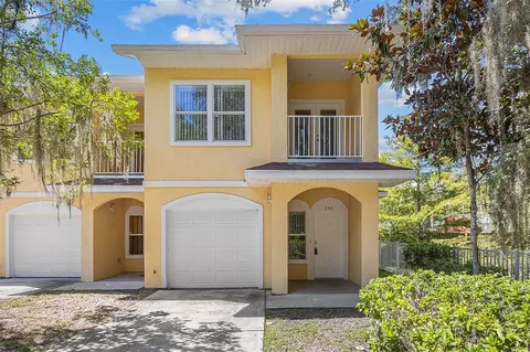 522 NW 39th Rd #703, Gainesville, FL 32607