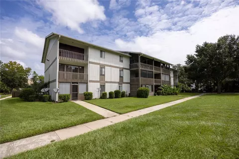 6519 W Newberry Rd #913, Gainesville, FL 32605