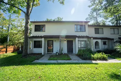 2635 SW 35th Pl #201, Gainesville, FL 32608