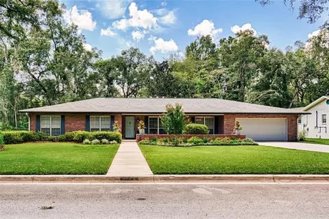4727 NW 19th Pl, Gainesville, FL 32605
