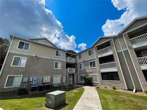 4000 SW 23rd St #1-307, Gainesville, FL 32608