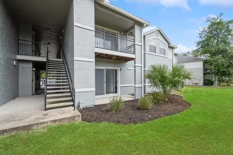 3705 SW 27th St #712, Gainesville, FL 32608