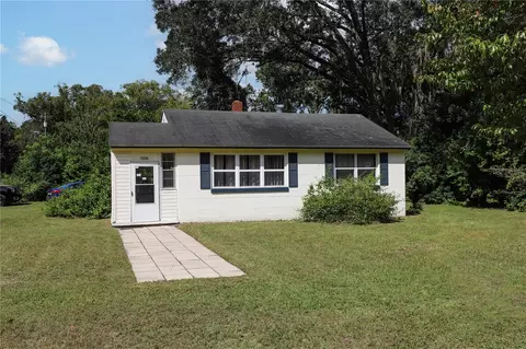 1106 NE 10th Pl, Gainesville, FL 32601