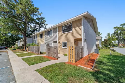 4004 SW 21st Rd, Gainesville, FL 32607