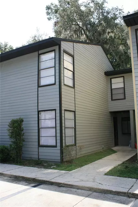4469 SW 21st Ln, Gainesville, FL 32607