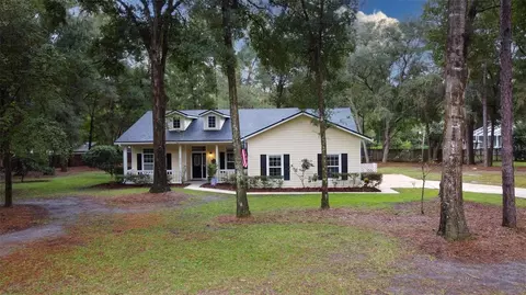 8815 SW 98th Ave, Gainesville, FL 32608