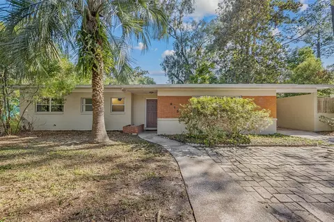 915 NW 15th Ave, Gainesville, FL 32601