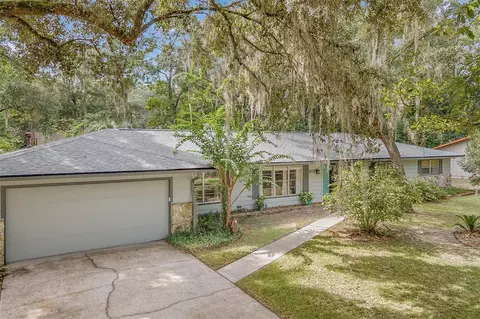 3813 NW 32nd Pl, Gainesville, FL 32606