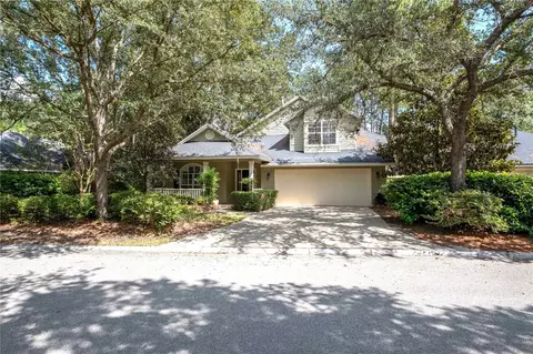 2737 SW 98th Dr, Gainesville, FL 32608