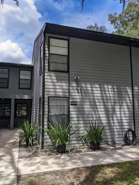 4346 SW 20th Ln, Gainesville, FL 32607