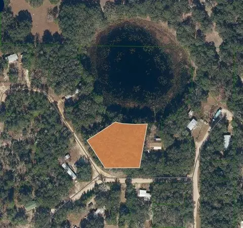 104 Milree St, Interlachen, FL 32148