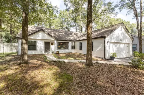 9910 SW 56th Ln, Gainesville, FL 32608