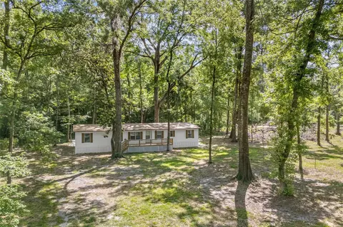 1099 SW Boston Ter, Fort White, FL 32038