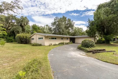 3905 SW 18th St, Gainesville, FL 32608
