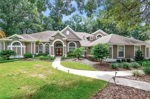 9305 SW 46th Pl, Gainesville, FL 32608