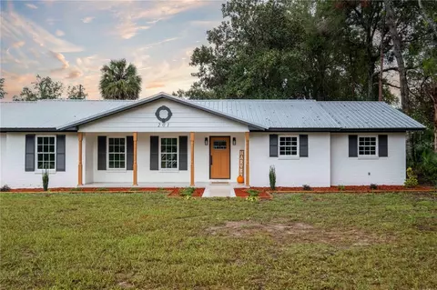 201 Plant Ave NE, Branford, FL 32008