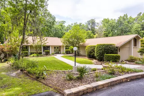 3959 NW 32nd Pl, Gainesville, FL 32606