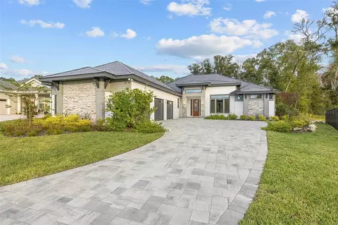 12269 SW 6th Pl, Newberry, FL 32669