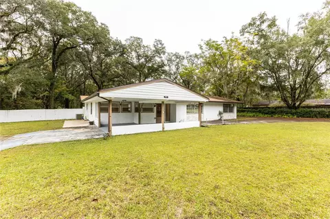 3911 NW 19th St, Gainesville, FL 32605