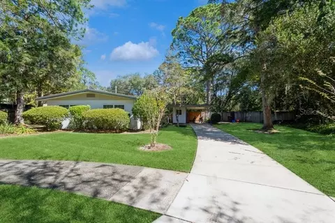 1616 NE 16th Pl, Gainesville, FL 32609