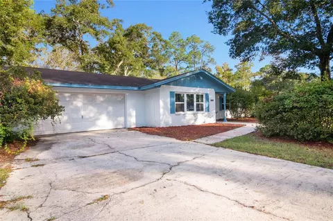 5911 NW 28th Ter, Gainesville, FL 32653