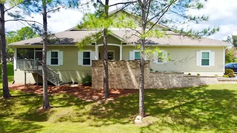 1076 NW 126th Way, Newberry, FL 32669