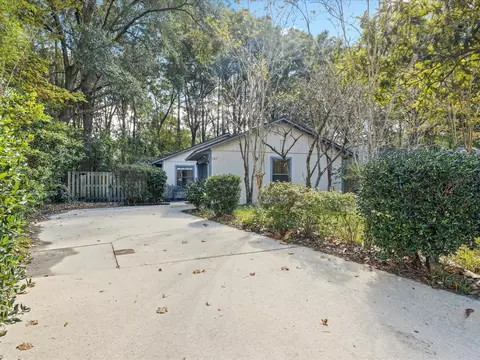 7317 SW 21st Pl, Gainesville, FL 32607