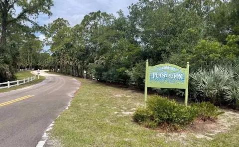 Sw 100th Pl, Cedar Key, FL 32625