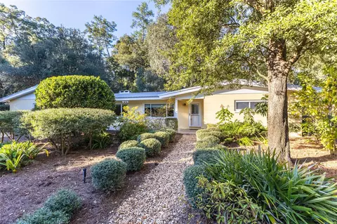 1914 SW 36th Pl, Gainesville, FL 32608