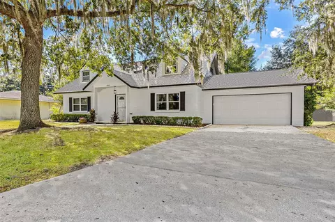 4902 NW 41st St, Gainesville, FL 32606