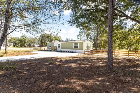 10490 NE 99th Pl, Archer, FL 32618