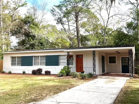 2315 NE 11th Ter, Gainesville, FL 32609