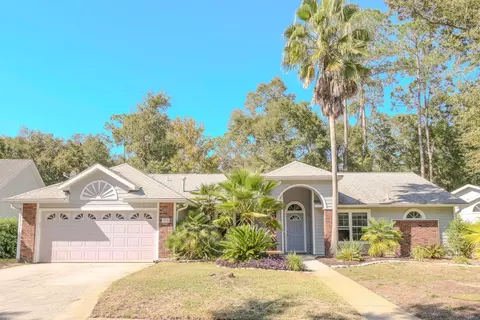 3936 NW 34th Dr, Gainesville, FL 32605