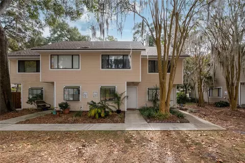 6139 SW 8th Pl, Gainesville, FL 32607