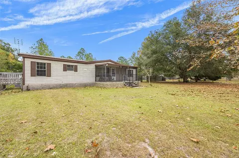 261 SW Nantucket Pl, Fort White, FL 32038