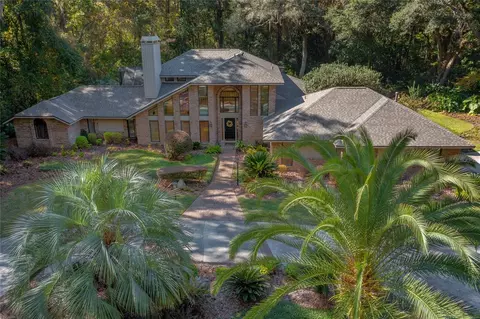 6608 NW 56th Ln, Gainesville, FL 32653