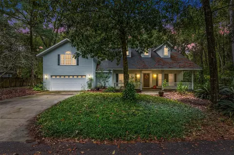 3606 SW 21st Dr, Gainesville, FL 32608