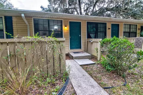 2490 SW 14th Dr #31, Gainesville, FL 32608