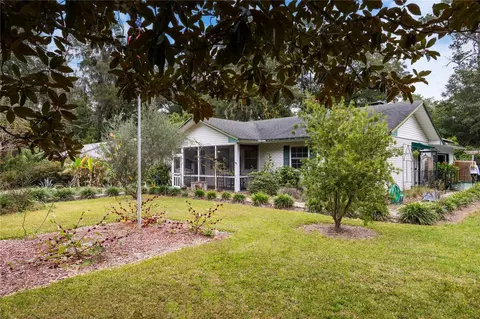 3301 NW 5th St, Gainesville, FL 32609